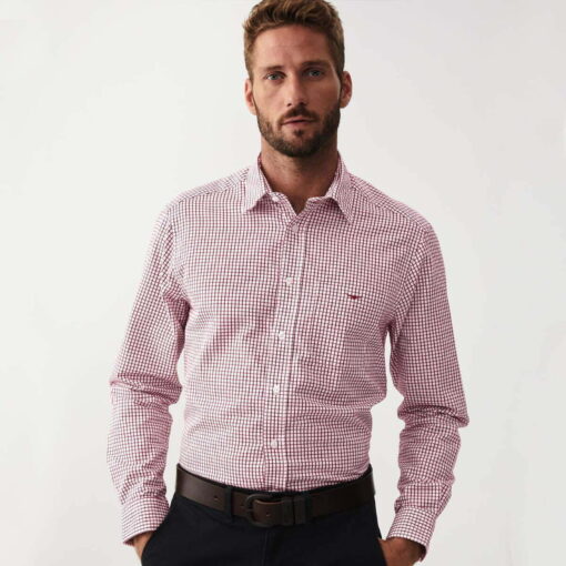 RM Williams Collins Check Shirt in burgundy