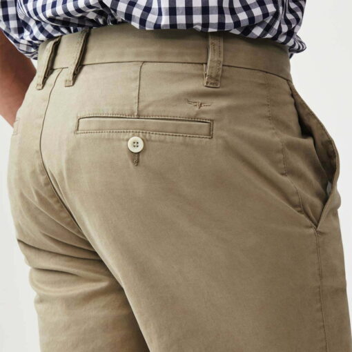 RM Williams Scarborough Shorts in buckskin