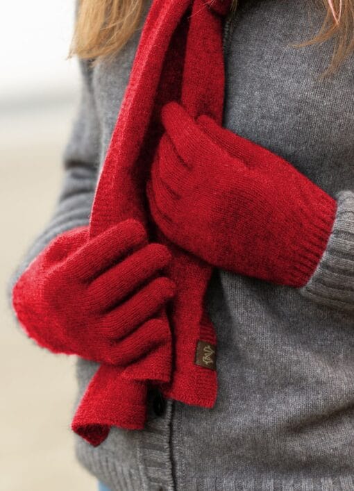 Noble Wilde gloves poppy