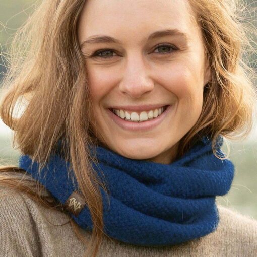 Noble Wilde Moss Stitch Neck Warmer in Regatta NW5053686