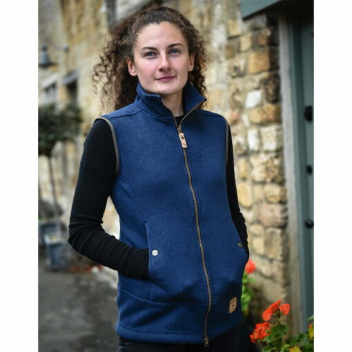 Sasta Vilja Vest in Patriot - FrontBlue