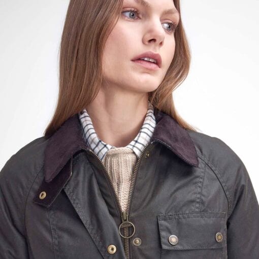 Barbour Solway Zip Wax Jacket in Olive Classic LWX1407OL71 collar