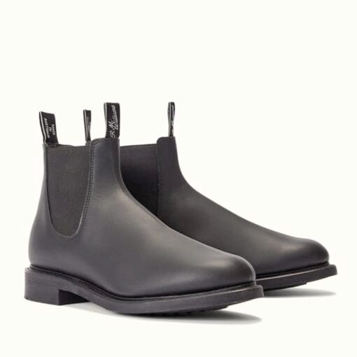 R M Williams Comfort Gardener Greasy Kip Boots in Black front B530G02