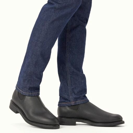 R M Williams Comfort Gardener Greasy Kip Boots in Black life B530G02