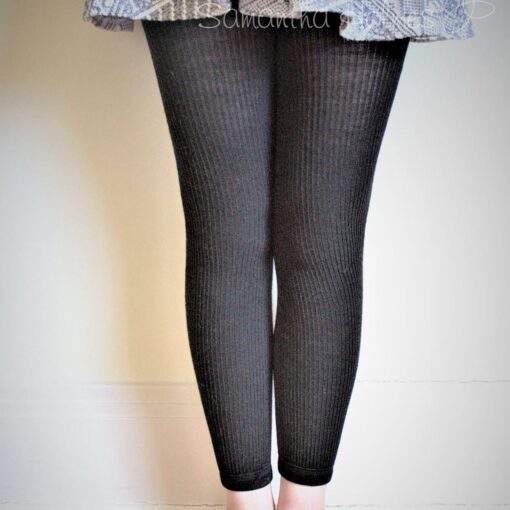 Samantha-Holmes-Ladies-Alpaca Leggings